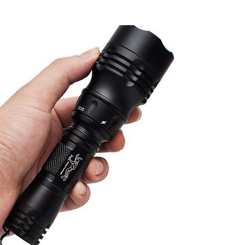 Lampada Subacquea Portatile 10 - Fish Finder Charger recensione e prezzo
